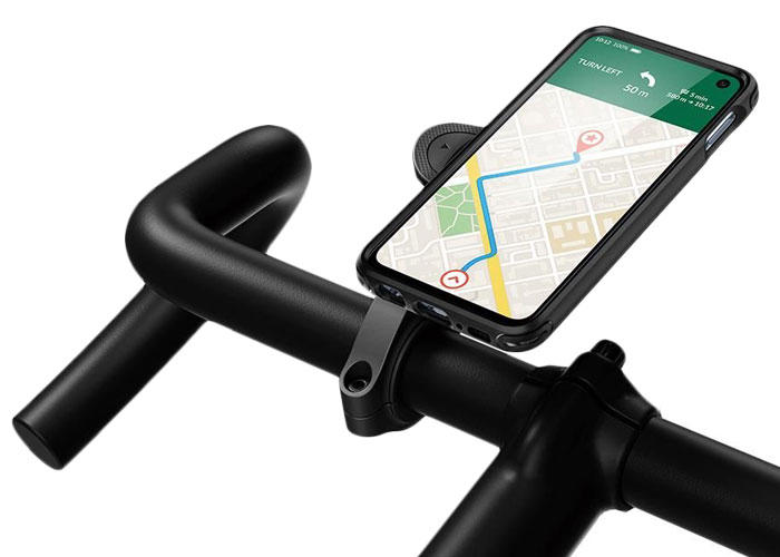 Etui Spigen Gearlock CF102 Apple iPhone XR