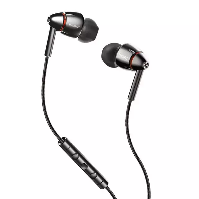 1MORE Quad Driver kabelgebundene In-Ear-Kopfhörer