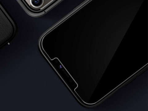 2x Spigen Glas.TR EZ Fit Panzerglas für iPhone 12 Pro Max 6.7