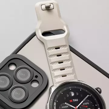 IconBand Line Sportarmband für Samsung Galaxy Watch 4 / 5 / 5 Pro / 6 Starlight