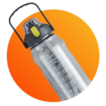 Flasche, Trinkflasche mit Strohhalm, 1,5l, motivierend, mit Erinnerung, mit motivierender Maßnahme, mit Griff, schwarze Waschbürste