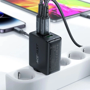 Acefast Fast GaN 65W 2xUSB-C/USB-A PPS PD QC4 Weißes Ladegerät