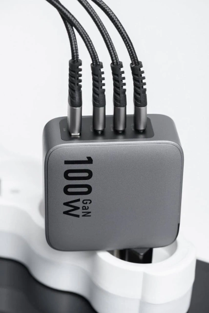 Ładowarka sieciowa Forcell GaN 100W 3xUSB-C 1xUSB-A PD QC SFC