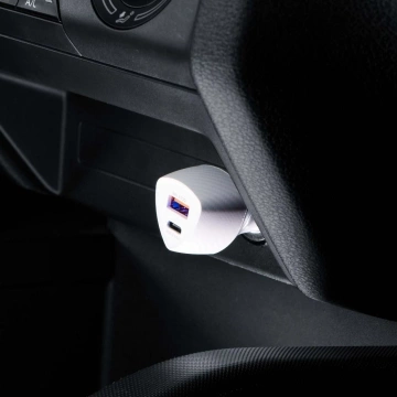 Forcell Carbon 38W PD 3.0 QC 3.0 USB-C und USB-Autoladegerät