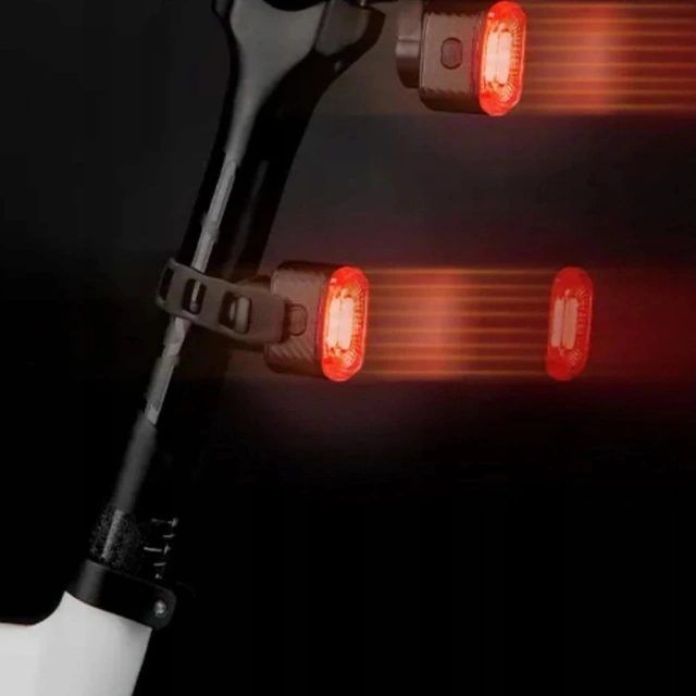Rockbros Q2S LED-Fahrradrücklicht mit intelligentem Stoppsystem USB-C - USB-A-Kabel - Schwarz