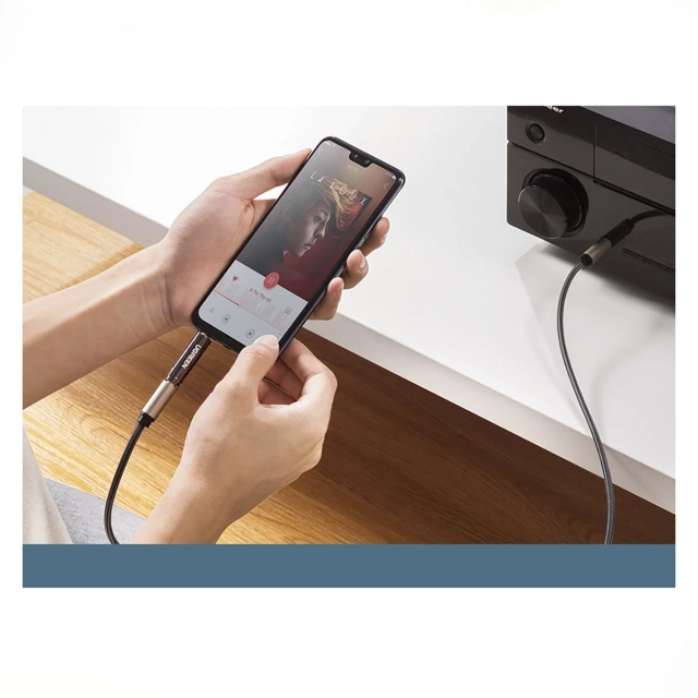 Adapter UGREEN przejściówka audio z 3.5mm (męski) na 6,35mm mini jack (żeński) szary (AV168)
