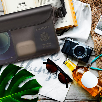 Universelle wasserdichte Tasche Grau / Klar