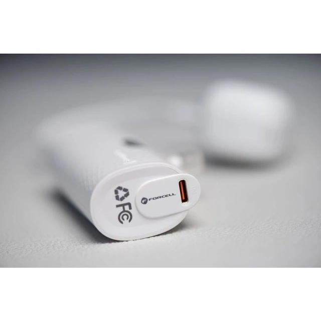 FORCELL F-ENERGY Power Plug F5K3 Powerbank z Wbudowanym Złączem Typ C PD 20W 5000 mAh Biały