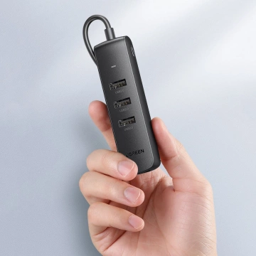 Ugreen Adapter USB - Ethernet RJ45 / 3 x USB schwarz (CM416)