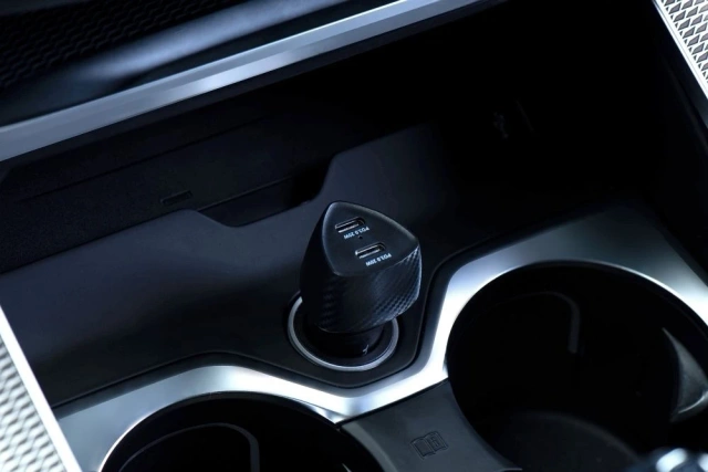 Ładowarka samochodowa FORCELL F-ENERGY Carbon CC50-2C 2 x Typ C PD 3A 40W