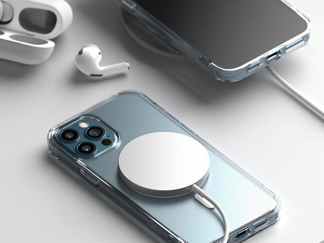 Etui Ringke Fusion Magnetic MagSafe do Apple iPhone 12 Pro Max Matte Clear