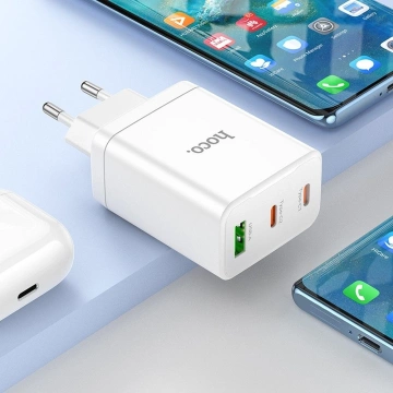 HOCO Wandladegerät 2 x Typ C USB A Kabel Typ C auf Typ C PD QC3.0 3A 35W Weiß