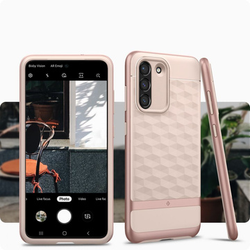 Eingebaut in Spigen Caseology Parallax für Samsung Galaxy S21 FE Indi Pink