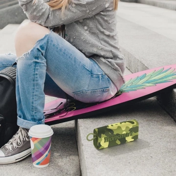 Tronsmart Trip Kabelloser Bluetooth 5.3 Lautsprecher Wasserdicht IPX7 10W Grüne Tarnung