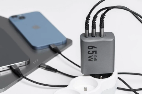 FORCELL F-ENERGY GaN Wandladegerät 2 x Typ C USB A PD QC4.0 4A 65W Grau