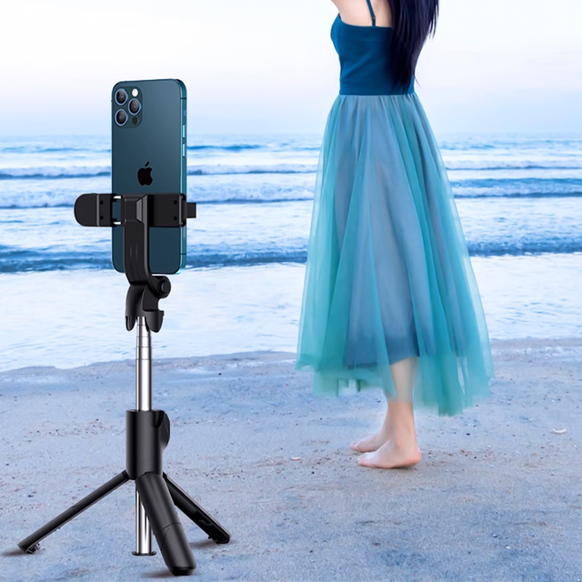 Kijek Selfie Stick Tripod Statyw LED Pilot Bluetooth Uchwyt do telefonu z lampką LED kij wysięgnik 95cm czarny