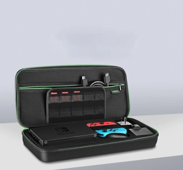 Etui UGREEN pudełko na Nintendo Switch i akcesoria S 26,5 x 10 x 13,5 cm czarny (50275 LP145)