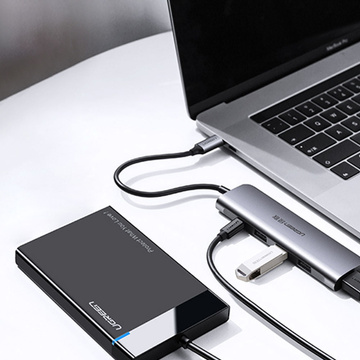 Adapter 5w1 UGREEN Hub USB-C bis 3x USB 3.0 HDMI 4K USB-C PD 100W (klein)