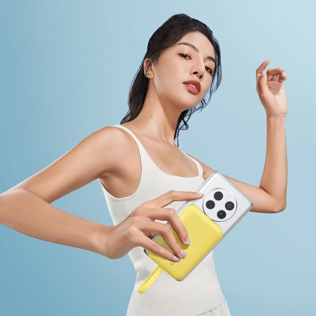 Powerbank Baseus Magnetic Mini MagSafe 10000mAh 30W z wbudowanym kablem USB-C - żółty + kabel Baseus Simple Series USB-C - USB-C 60W 0.3m