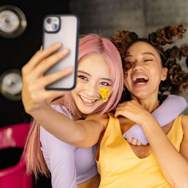 Etui do iPhone 15 Plus Spigen Ultra Hybrid Case obudowa plecki czarne Matte Black