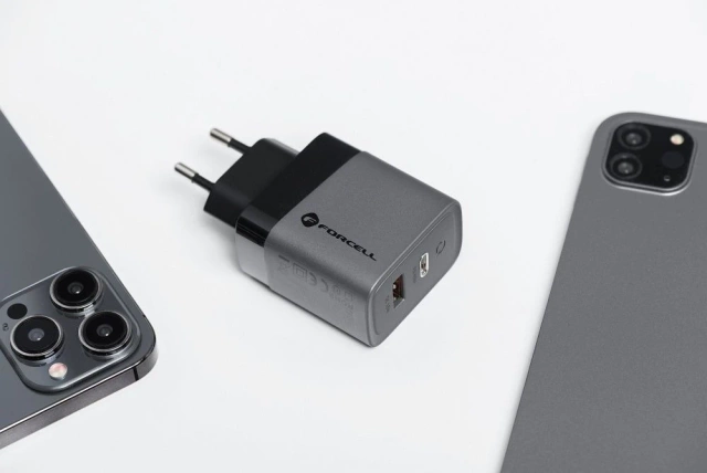 Ładowarka sieciowa Forcell GaN 45W USB-C + USB-A PD QC SFC Szara