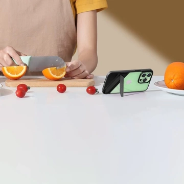 Ugreen Fusion Kickstand Case iPhone 13 Pro Hardcover mit Gelrahmen und Ständer schwarz (90153)