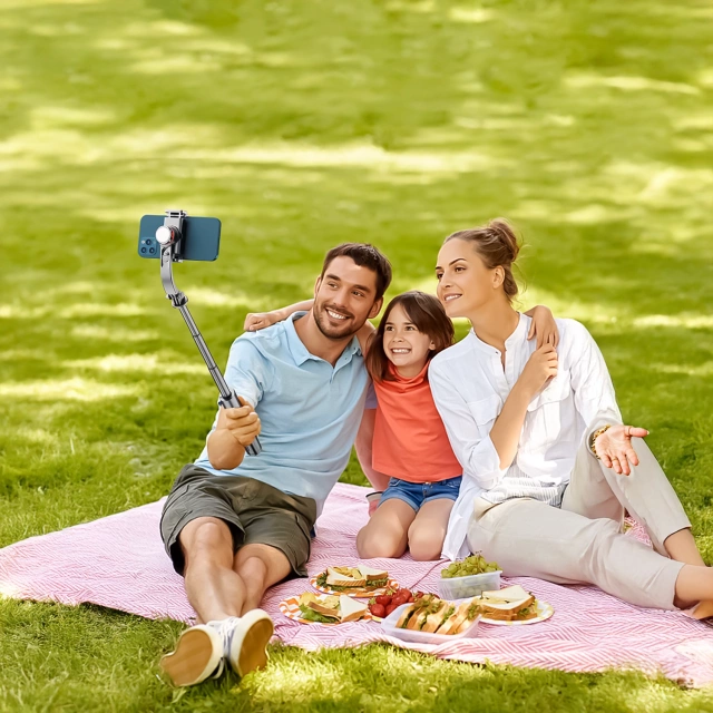 Gimbal stabilny Statyw z pilotem Bluetooth Selfie Stick Lampą LED oświetleniem obrotowy 360° 70cm Techsuit L19s Czarny