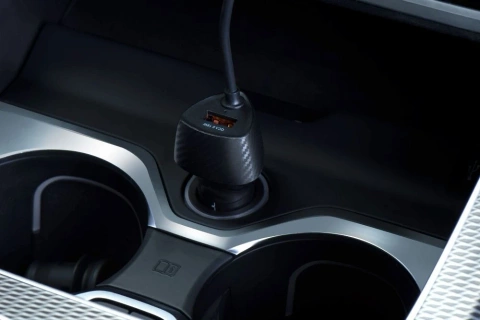 Ładowarka samochodowa Forcell Carbon 38W USB-C + USB QC 3.0 PD Kabel 1,5m