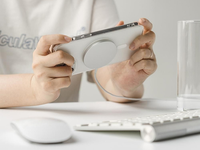 Etui Ringke Fusion Magnetic MagSafe do Apple iPhone 12 Pro Max Matte Clear