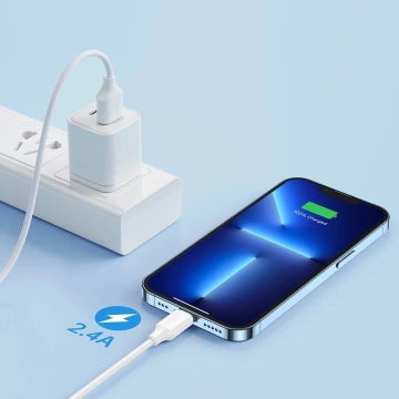 Joyroom Lade-/Datenkabel USB - Lightning 2.4A 2m weiß (S-UL012A9)
