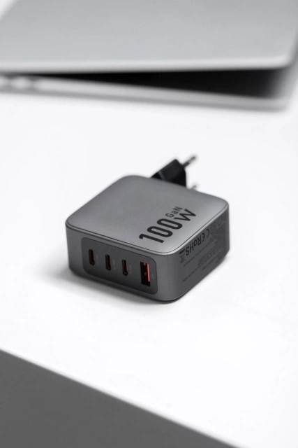 Ładowarka sieciowa Forcell GaN 100W 3xUSB-C 1xUSB-A PD QC SFC