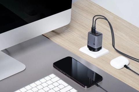 Wandladegerät mit LCD-Display FORCELL F-ENERGY GaN III 2 x Typ C USB A 70W Grau