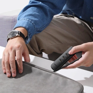 Ugreen Adapter USB - Ethernet RJ45 / 3 x USB schwarz (CM416)