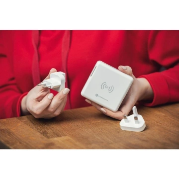 Forcell 4in1 Reiseladegerät 8000mAh QC3.0 USB-C Powerbank Induktion