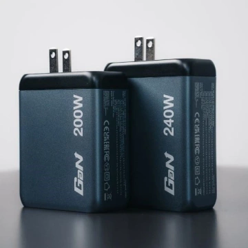Verbatim GaN 200W Wandladegerät 3xUSB-C/USB-A-Adapter