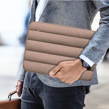 Etui Ochronne Tech-Protect Fluffy do Laptopa 13–14" Walnut