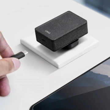 UNIQ Wandladegerät Versa Slim USB-C PD 18W USB-C zu USB-C Kabel schwarz/kohleschwarz (LITHOS Collective)