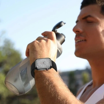 Nylonarmband für Apple Watch 4 / 5 / 6 / 7 / 8 / 9 / SE (38 / 40 / 41 mm) NylonMag Schwarz