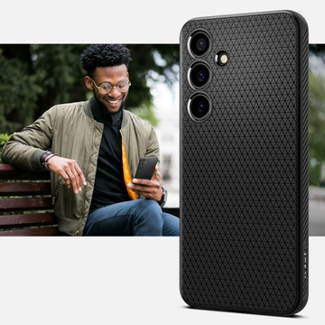 Etui Spigen Liquid Air für Samsung Galaxy S24 Plus Mattschwarz