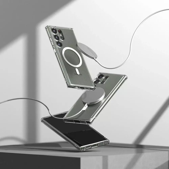 Etui Ringke Fusion Magnetic do MagSafe do Samsung Galaxy S23 Ultra Matte Clear przezroczyste