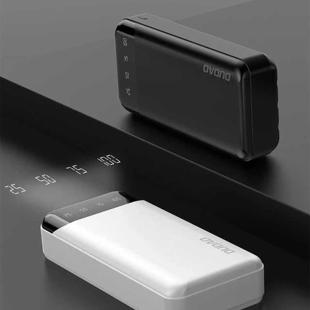 Dudao pojemny powerbank z 3 wbudowanymi kablami 20000mAh USB Typ C + micro USB + Lightning czarny (Dudao K6Pro+)