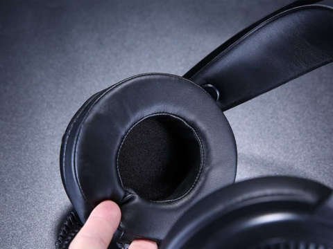 Słuchawki gamingowe Dareu EH416, RGB (czarne)